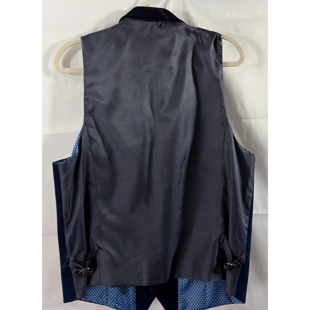 Marc Darcy velvet lapel two-pocket smart formal waistcoat in blue 44R - Picture 11 of 11